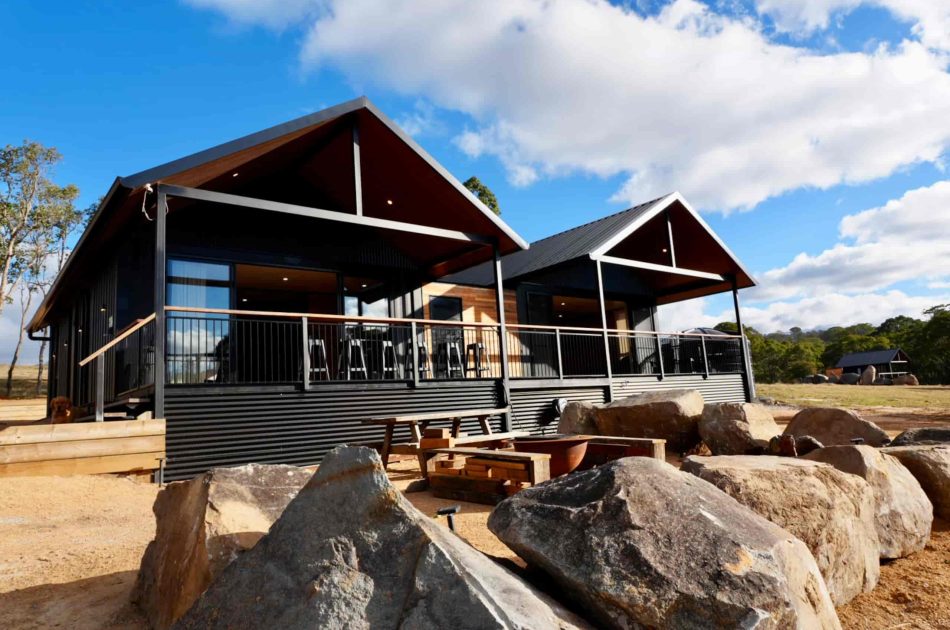 luxury_cabins_front_view
