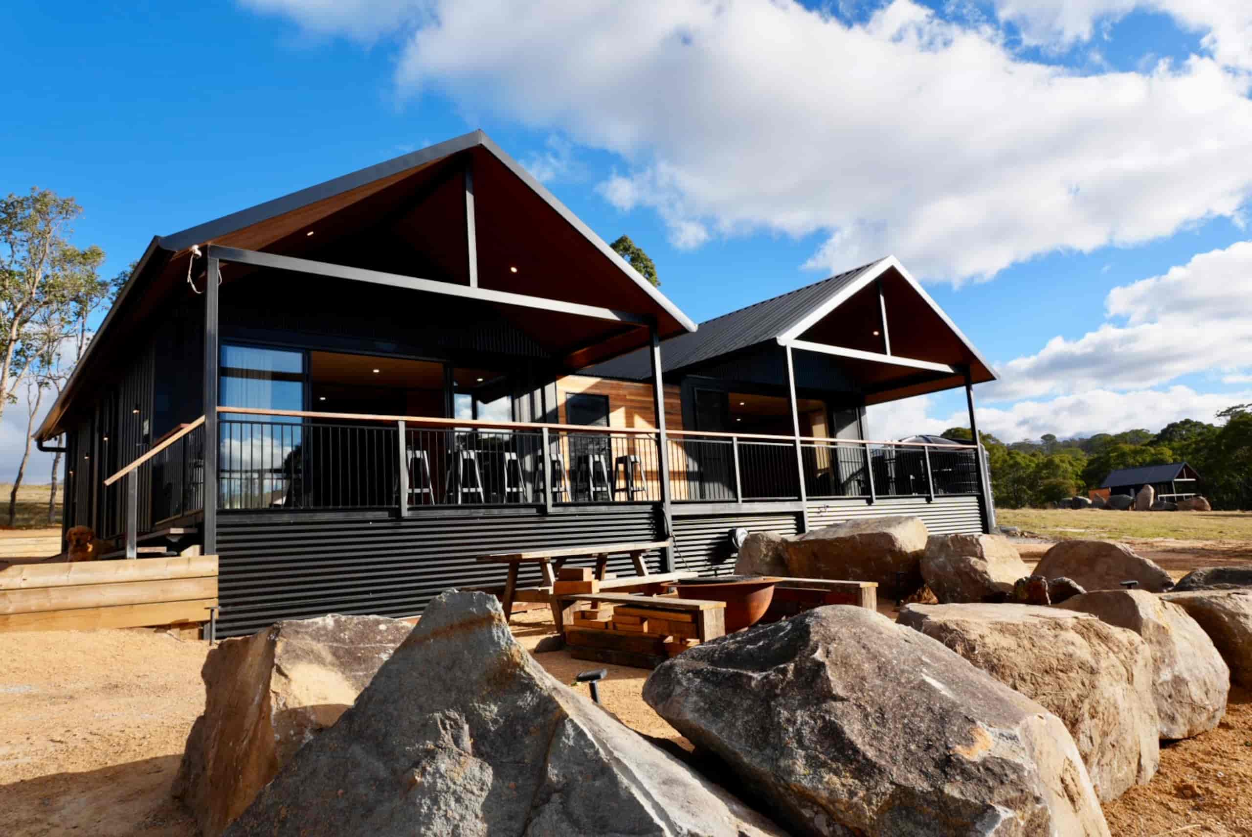 luxury_cabins_front_view