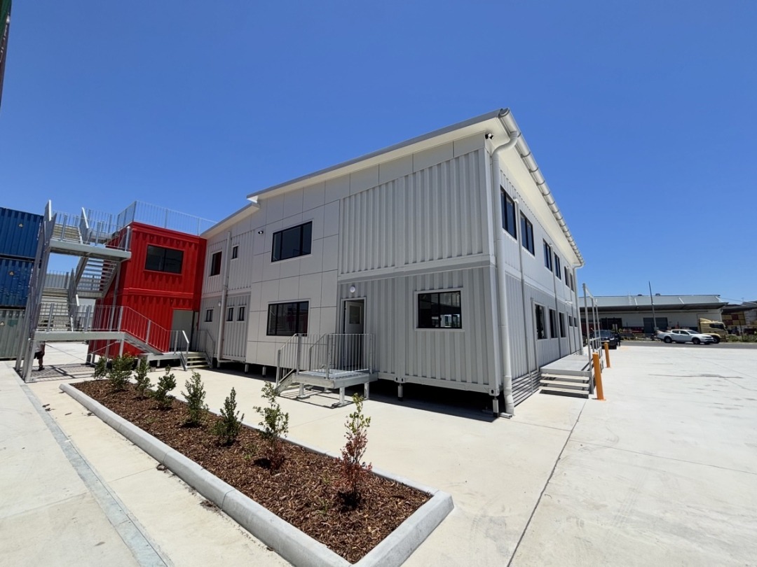 container-building